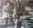 Domingo Zerpa, junto al entonces profesor Julio Florencio Cortázar, en la quinta de la familia Cocosa, sobre la avenida Antonio D. Tomaso, durante la década de 1940.