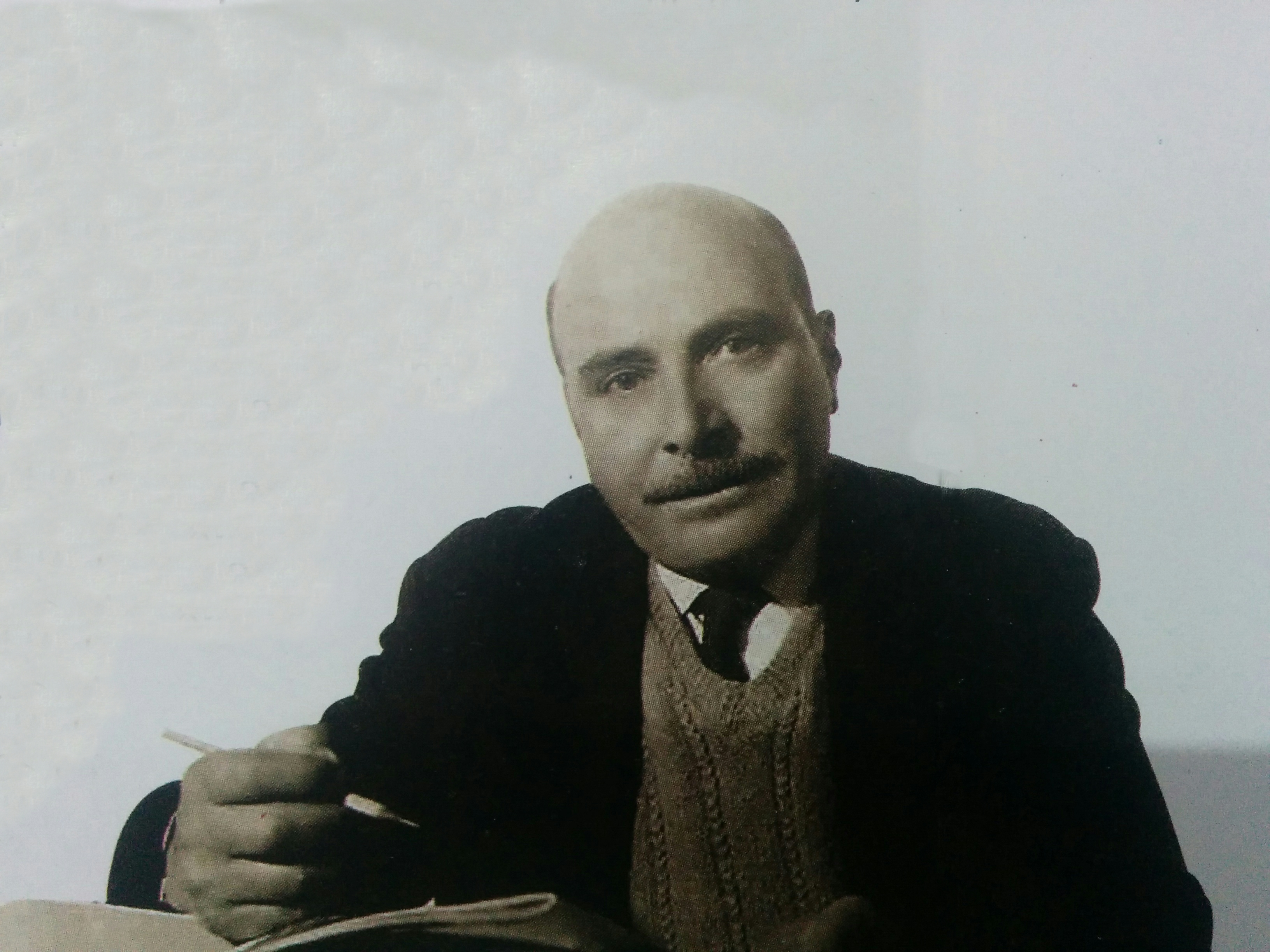 El pintor José Antonio Speranza (1909-1987), fundador y ex director del Museo Municipal de Artes Plásticas "Pompeo Boggio", inaugurado el 22 de octubre de 1946.