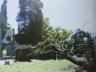 El gran temporal -tres tornados juntos-, que castigó severamente a Chivilcoy, el lunes 2 de diciembre de 2013.