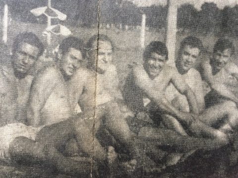 El verano de 1969, con una intensa ola de calor, durante el mes de enero, vivido por adolescentes jóvenes y niños, en las instalaciones del Club Huracán de Chivilcoy.