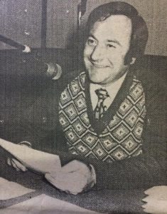 El conocido y destacado locutor y animador chivilcoyano, Alfonso A. Lombardo, quien, entre otras importantes actividades y realizaciones, en la década de 1960, desarrolló por la emisora capitalina LS 2 Radio Porteña, la difundida audición "Chivilcoy en el Dial". También, hacia 1916, por Radio Belgrano, llevó a cabo el programa "Notas de Humanidad", con libretos del inspirado e inolvidable poeta, escritor y periodista chivilcoyano, Alberto L. Boluntieri.
