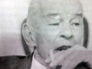 El caracterizado y prestigioso, abogado, dirigente político, docente, periodista y hombre público chivilcoyano, Dr. Francisco José Falabella (1920-1998), comisionado municipal de nuestra ciudad, entre los meses de marzo y junio de 1957.