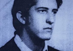 El joven Carlos Esteban Alaye, hijo de la Madre de Plaza de Mayo Adelina E. Dematti de Alaye, secuestrado y desparecido, el 5 de mayo de 1977.