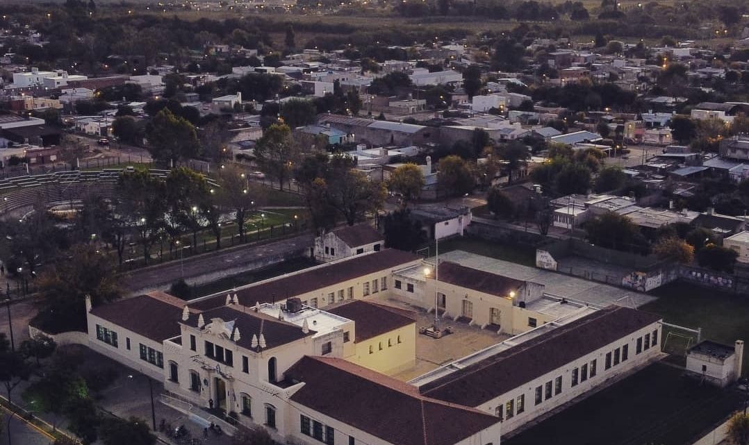 El Colegio Nacional “José Hernández”, de Chivilcoy