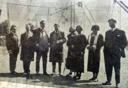 El arquitecto Abel Basso Dastugue, y otros profesores, en el viejo Colegio Nacional (Año 1925).