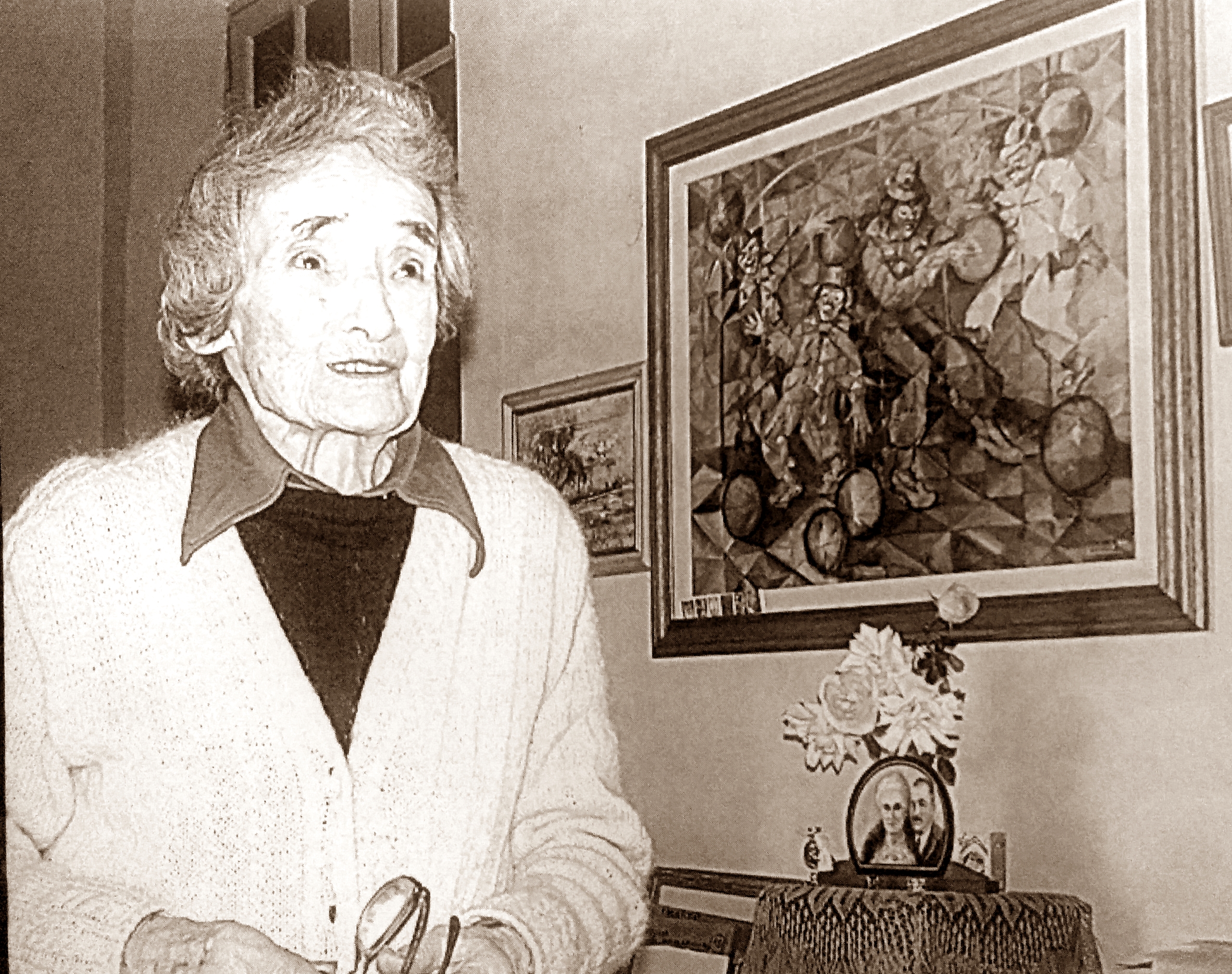 La Profesora Leontina Poch Grondona, toda una gloria de la artes plásticas y la cultura de Chivilcoy. Nacida en 1911, falleció, ya nonagenaria, en el año 2010.