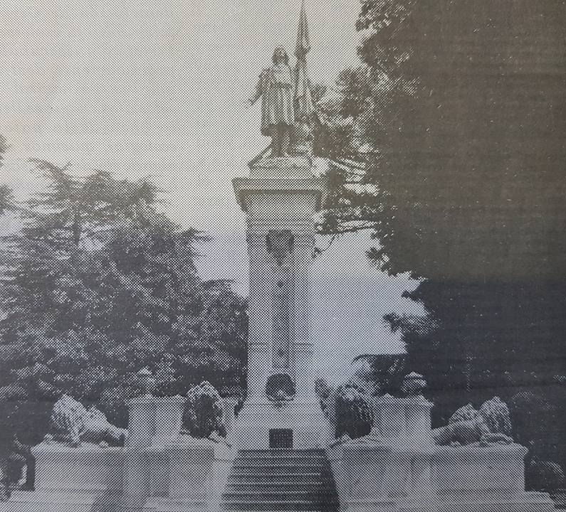 El monumento a Cristóbal Colón, en Chivilcoy: El segundo, levantado en América (1892).