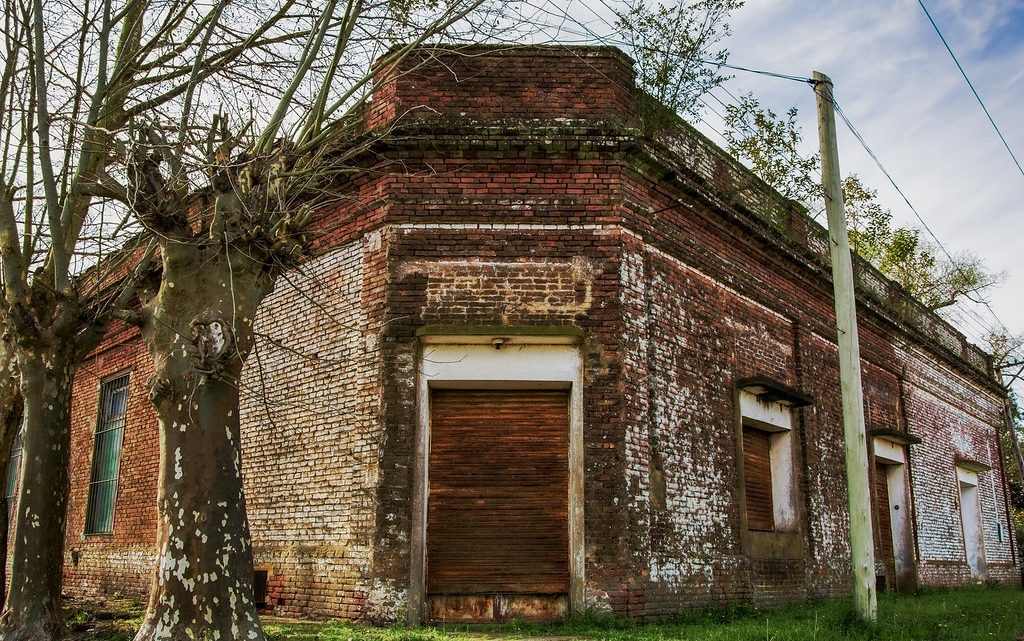 ¿Cuándo se fundó la localidad rural de La Rica?