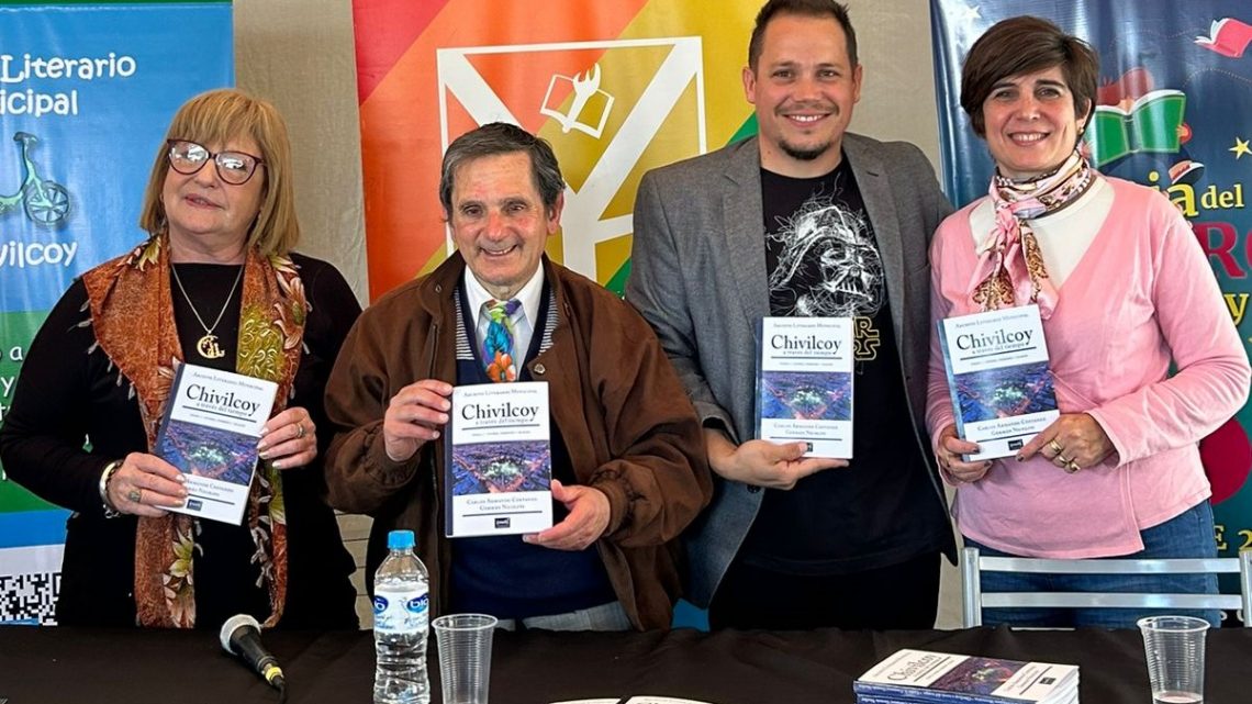 Se presentó el primer volumen de efemérides chivilcoyanas
